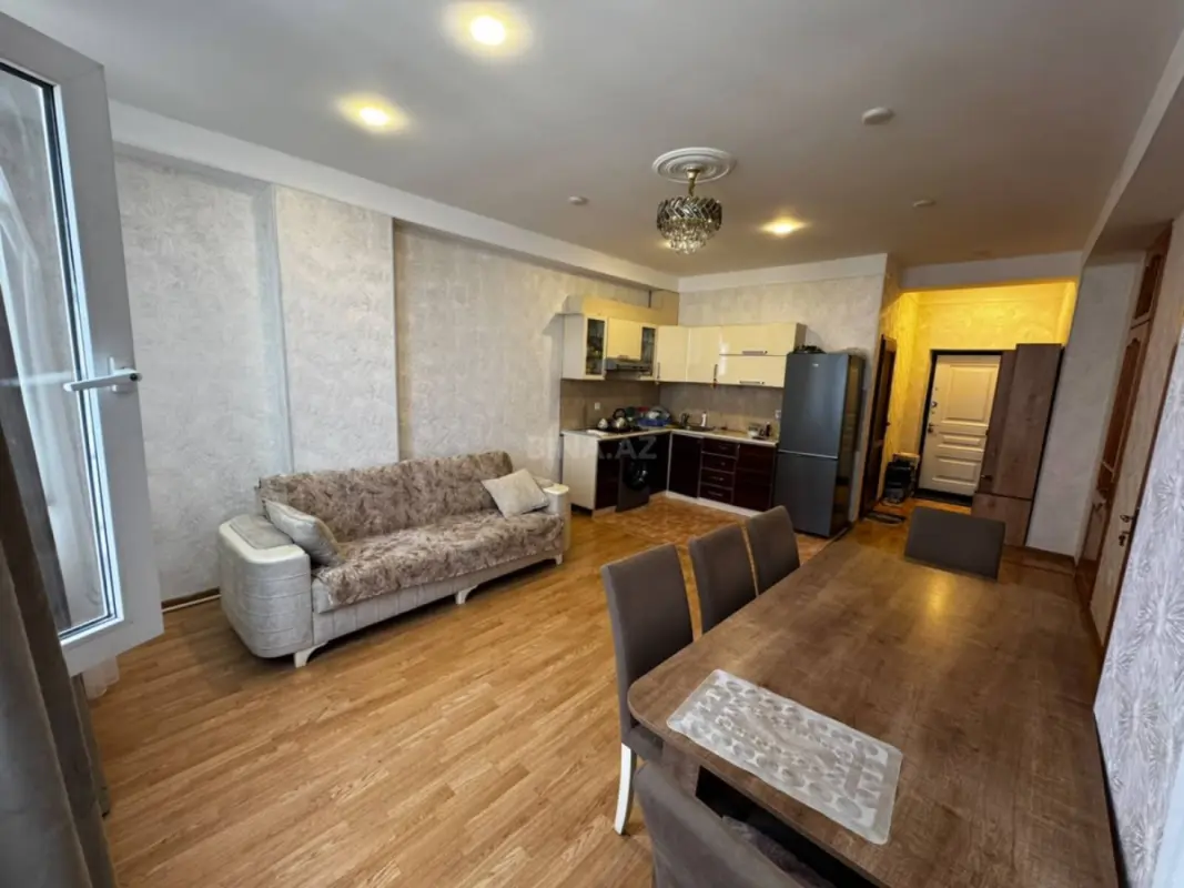 Satılır 3 otaqlı mənzil 63 m²