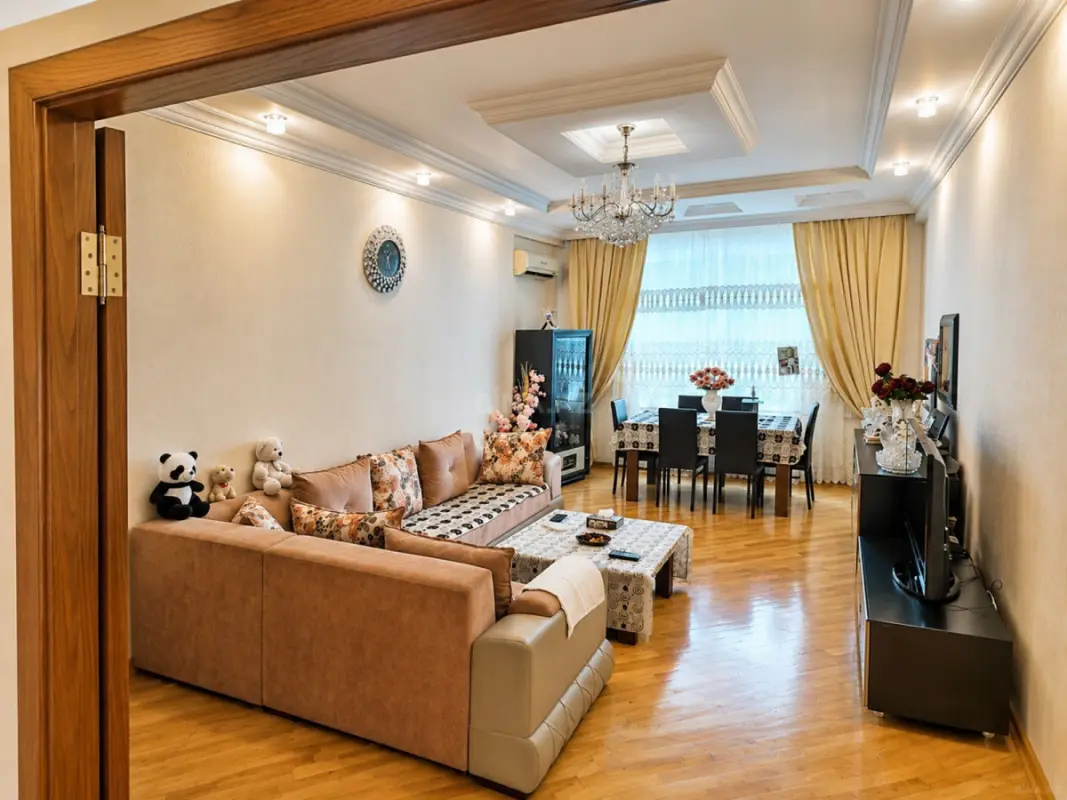 Satılır 3 otaqlı mənzil 125 m²