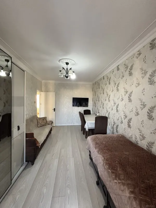 Satılır 2 otaqlı mənzil 64 m²
