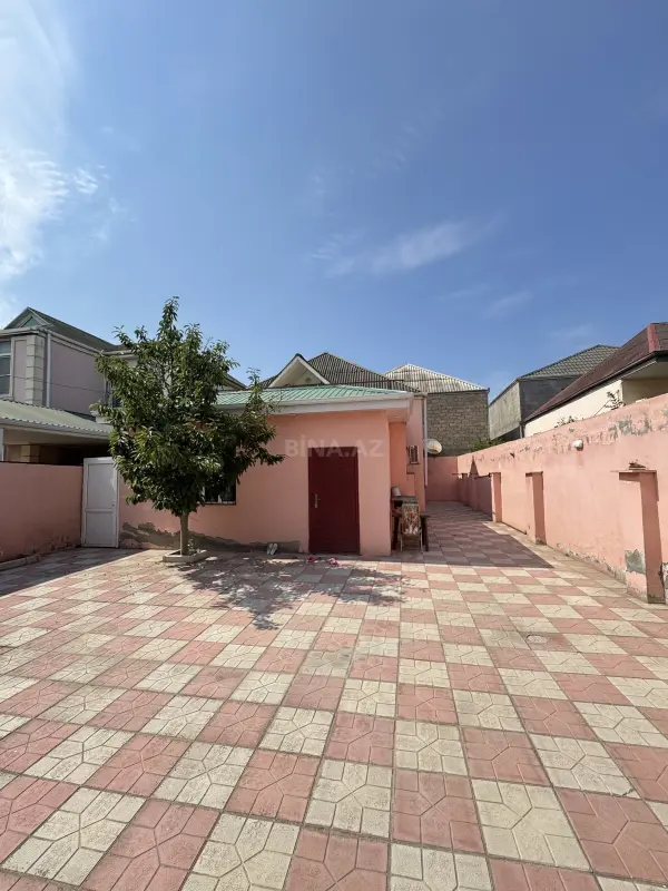Satılır 4 otaqlı həyət evi 130 m²