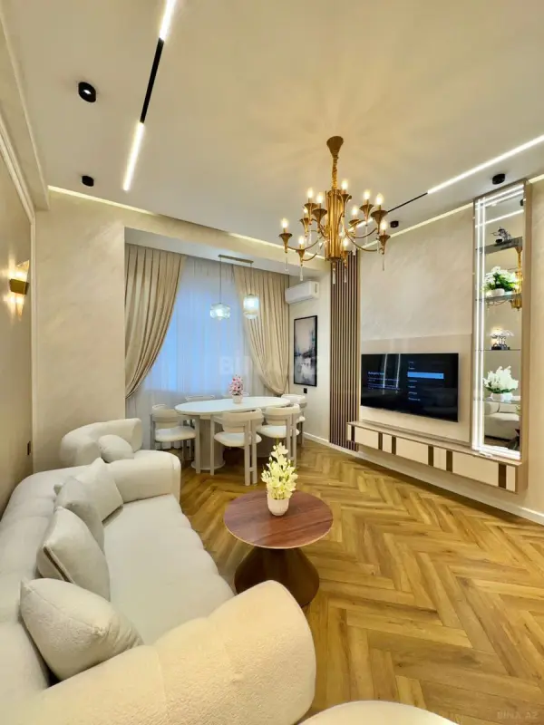 Kirayə verilir 2 otaqlı mənzil 70 m²