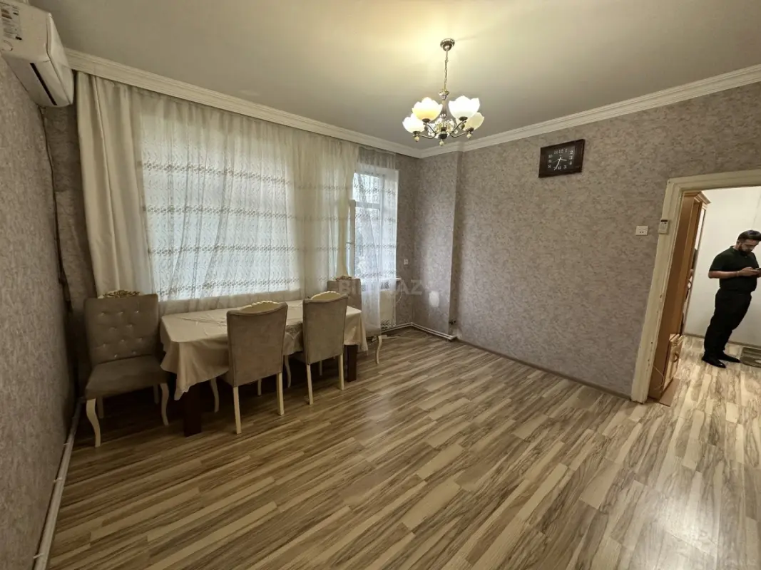 Satılır 3 otaqlı mənzil 56 m²