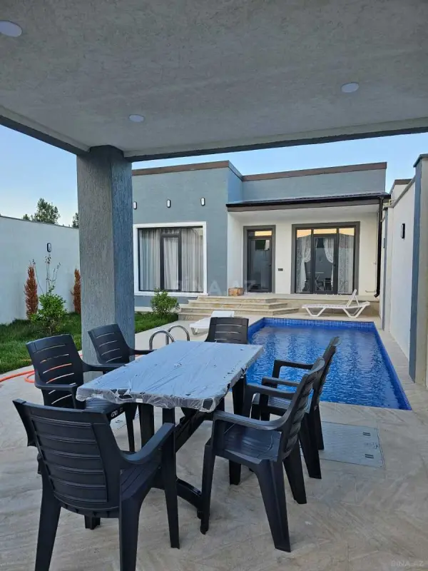 Kirayə verilir 3 otaqlı həyət evi 130 m²