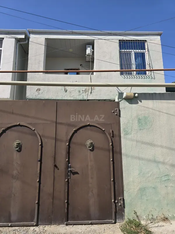 Satılır 4 otaqlı həyət evi 168 m²