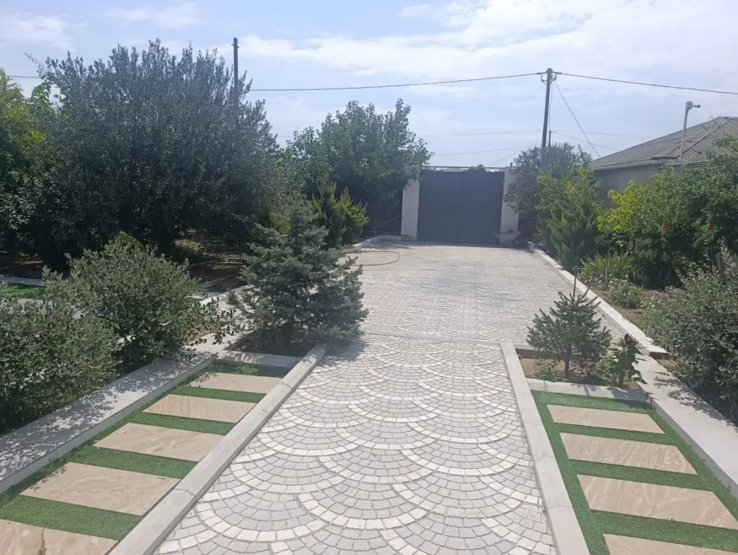 Satılır 3 otaqlı həyət evi 100 m²