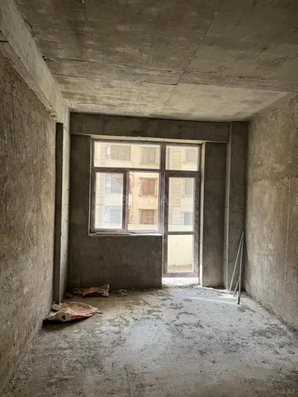Satılır 2 otaqlı mənzil 72.4 m²