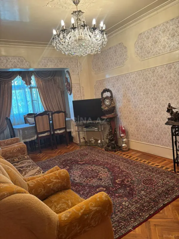 Satılır 3 otaqlı mənzil 90 m²