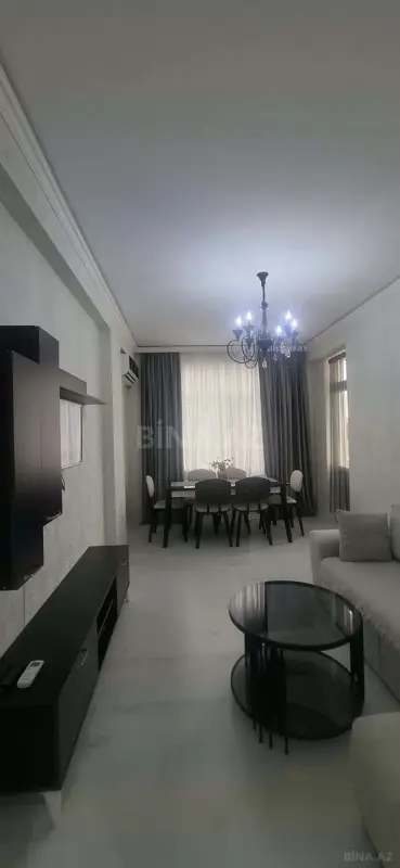 Satılır 2 otaqlı mənzil 84 m²