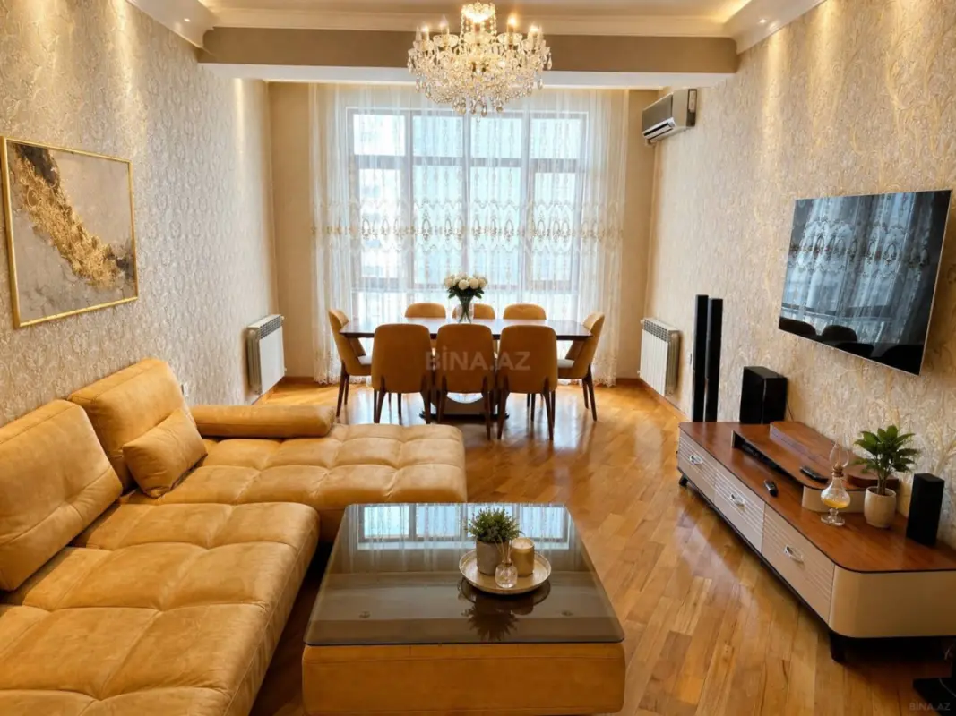 Kirayə verilir 3 otaqlı mənzil 120 m²