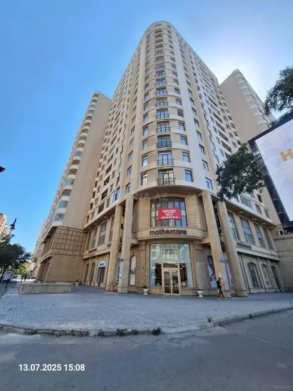 Satılır 2 otaqlı mənzil 91 m²