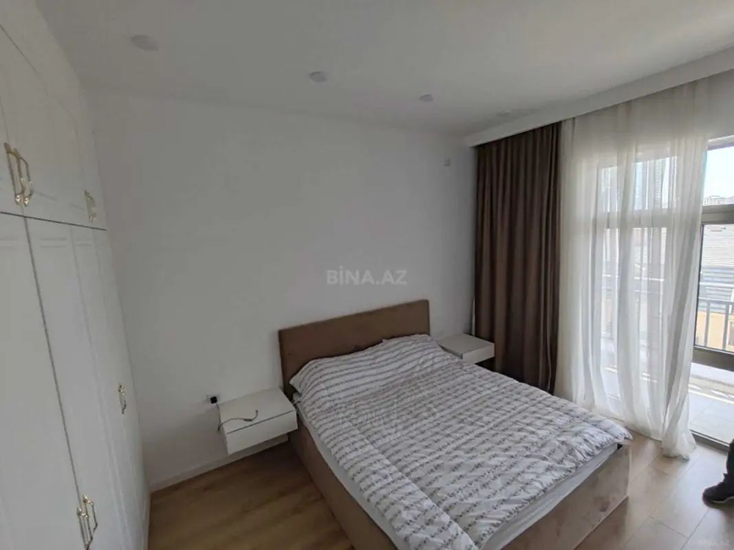 Kirayə verilir 3 otaqlı mənzil 110 m²