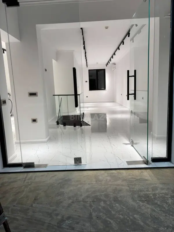 Kirayə verilir obyekt 88 m²