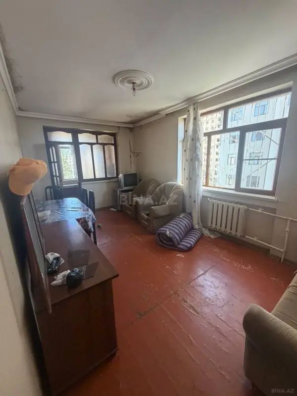 Satılır 2 otaqlı mənzil 42 m²