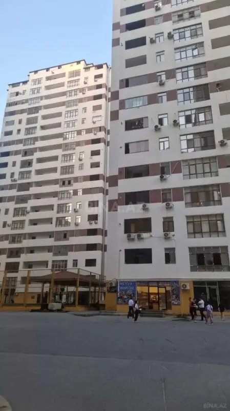 Satılır 2 otaqlı mənzil 90 m²