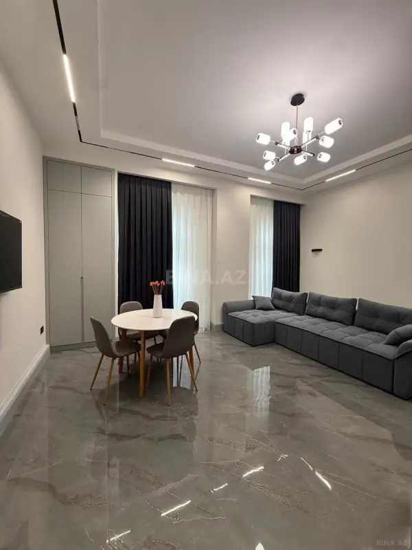 Satılır 2 otaqlı mənzil 62 m²