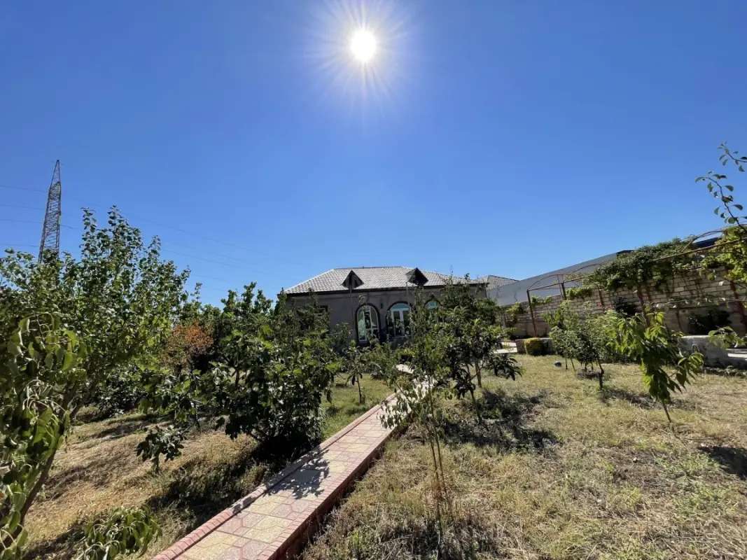 Satılır torpaq sahəsi 12 m²