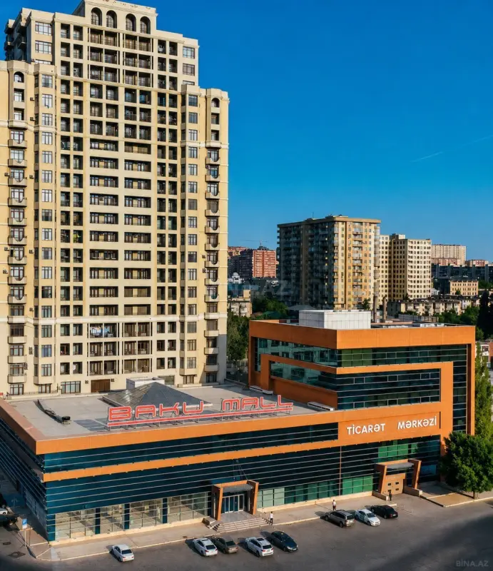 Satılır 3 otaqlı mənzil 140 m²