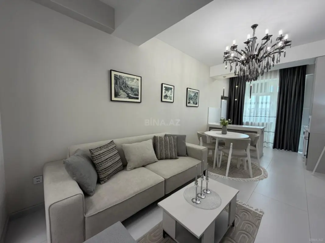 Satılır 3 otaqlı mənzil 84 m²