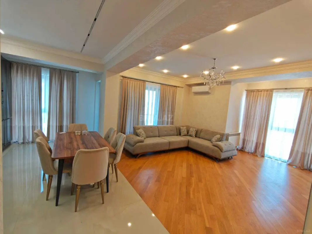 Kirayə verilir 3 otaqlı mənzil 124 m²