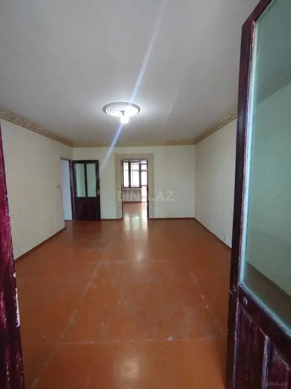 Satılır 2 otaqlı mənzil 80 m²