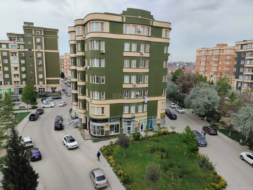 Satılır 3 otaqlı mənzil 92 m²