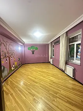 Kirayə verilir obyekt 245 m² — Bakı 245.00 m²