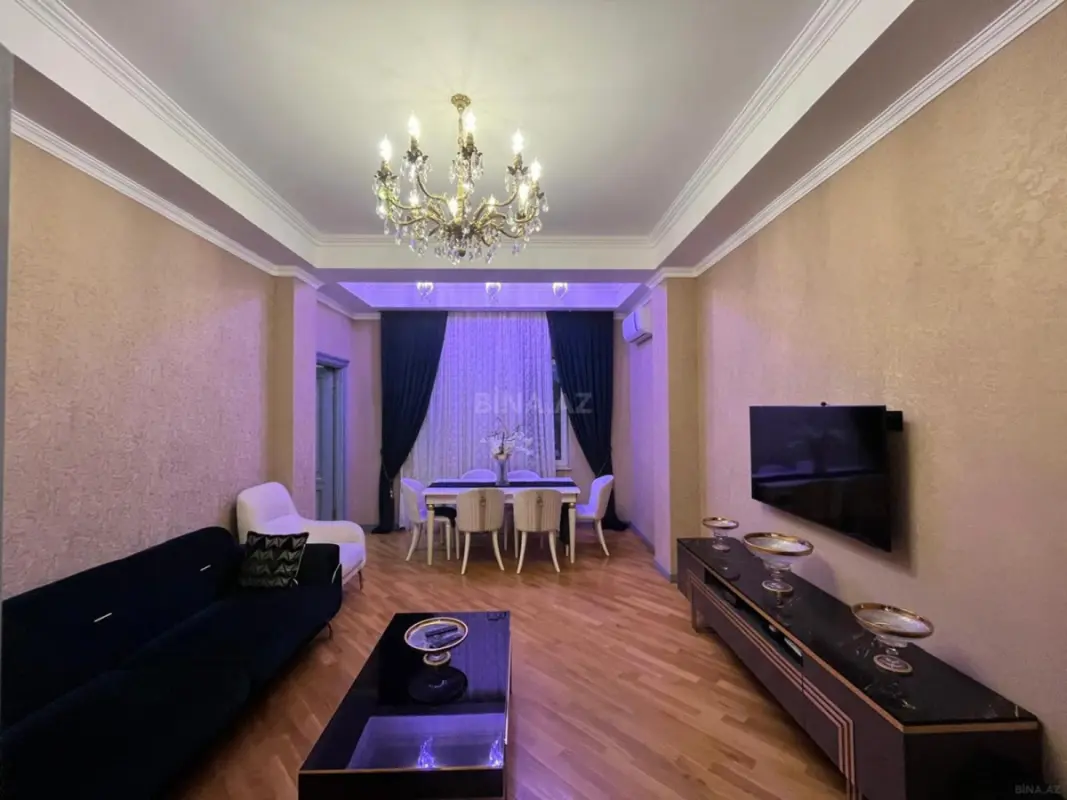 Satılır 3 otaqlı mənzil 107 m²
