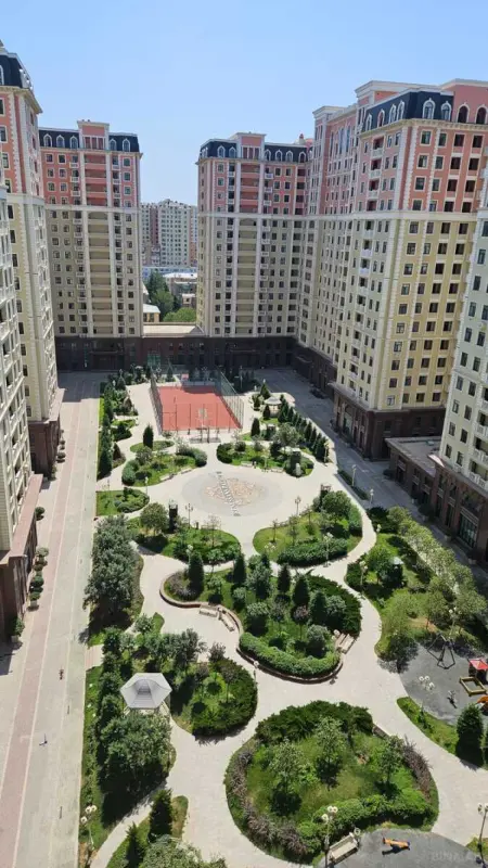 Satılır 2 otaqlı mənzil 88 m²