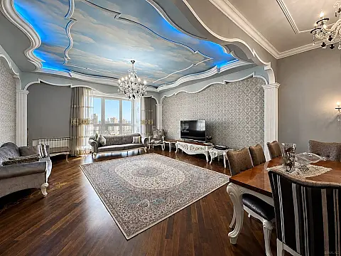 Satılır 5 otaqlı mənzil 250 m² — Bakı 5 otaq 250.00 m²