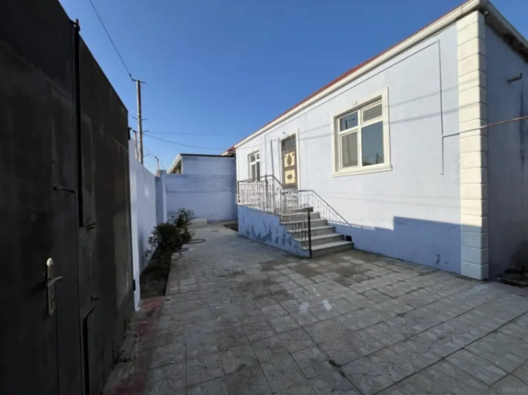 Satılır 4 otaqlı həyət evi 114 m²