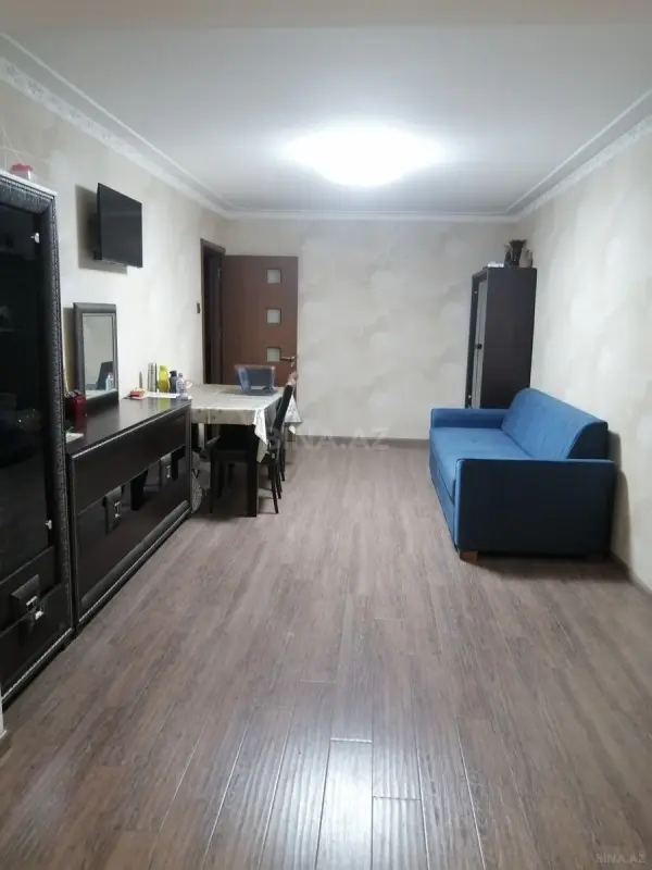 Satılır 4 otaqlı mənzil 100 m²