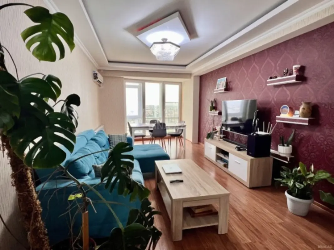 Satılır 3 otaqlı mənzil 115 m²