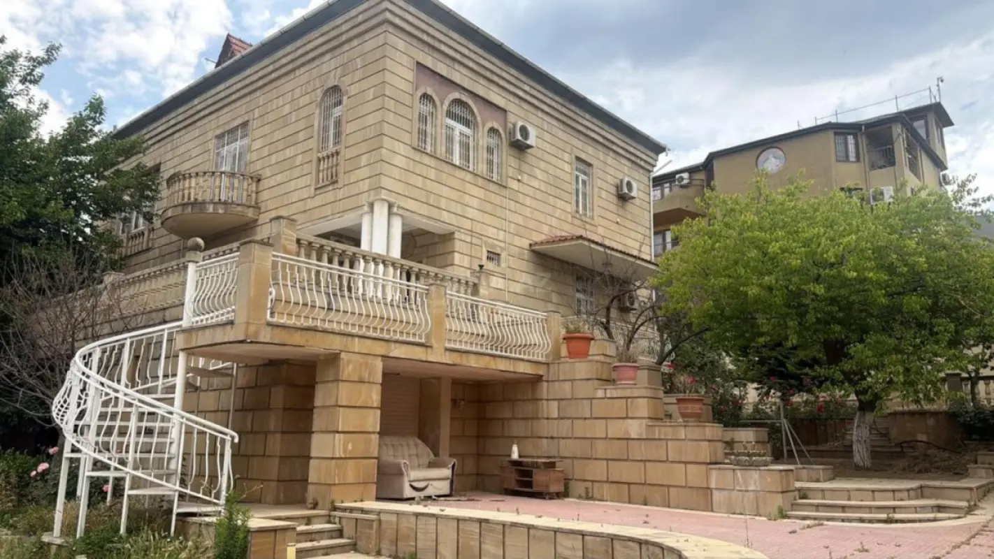 Satılır torpaq sahəsi 15 m²