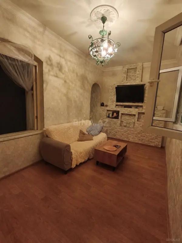 Kirayə verilir 3 otaqlı mənzil 100 m²