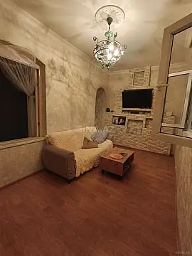 Kirayə verilir 3 otaqlı mənzil 100 m² — Bakı 3 otaq 100.00 m²