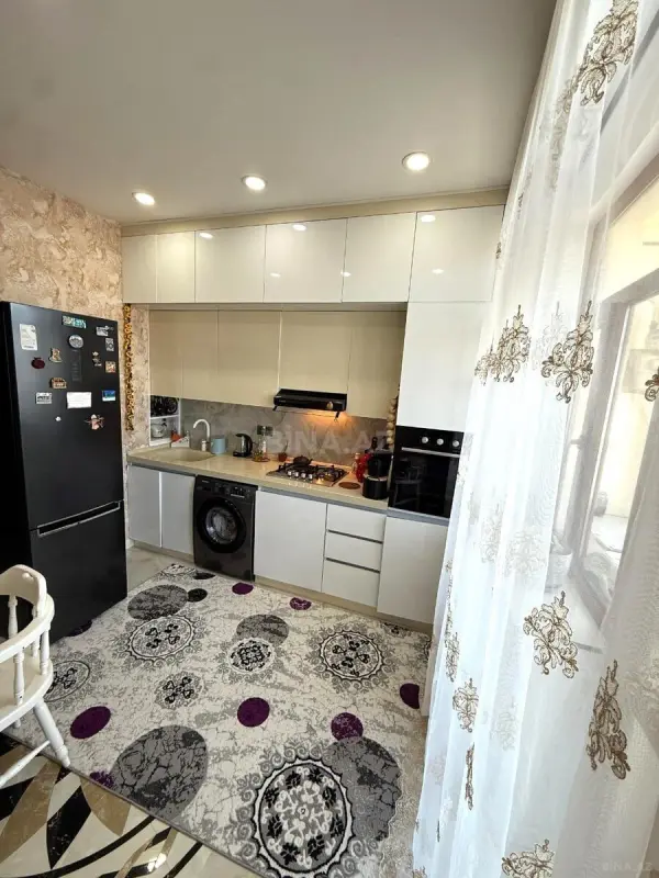 Satılır 3 otaqlı mənzil 89 m²