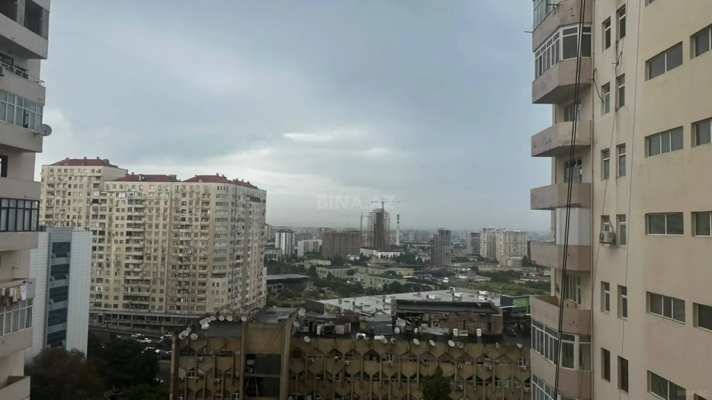 Satılır 2 otaqlı mənzil 96.4 m²