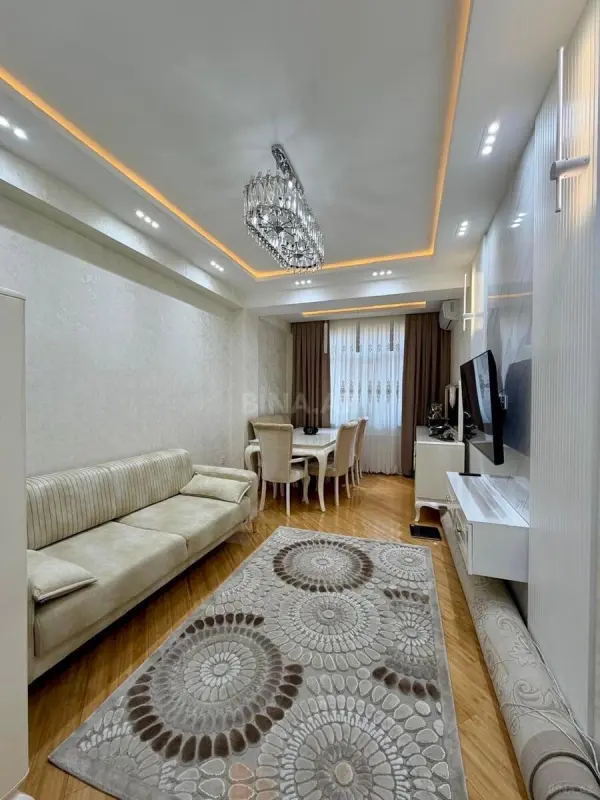 Satılır 3 otaqlı mənzil 97.7 m²