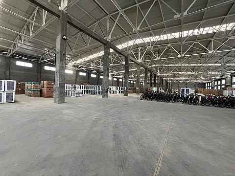Kirayə verilir obyekt 1000 m² — Bakı, Binəqədi 1000.00 m²