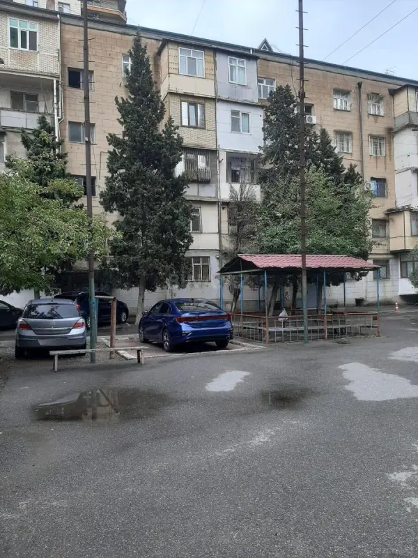 Satılır 1 otaqlı mənzil 36 m²
