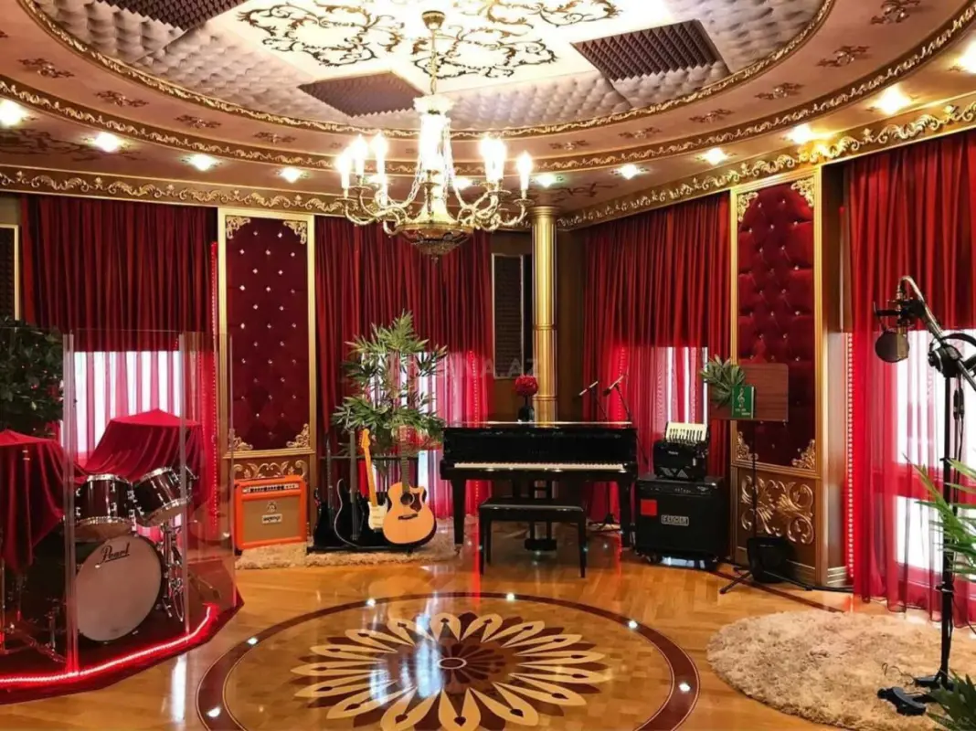 Kirayə verilir obyekt 280 m²