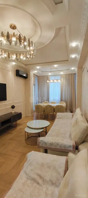 Satılır 2 otaqlı mənzil 98 m²