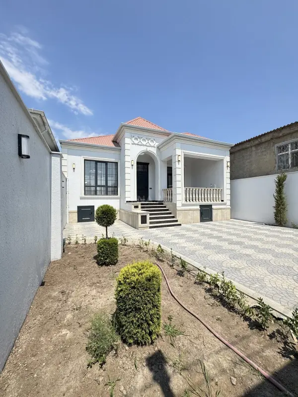 Satılır 4 otaqlı həyət evi 120 m²