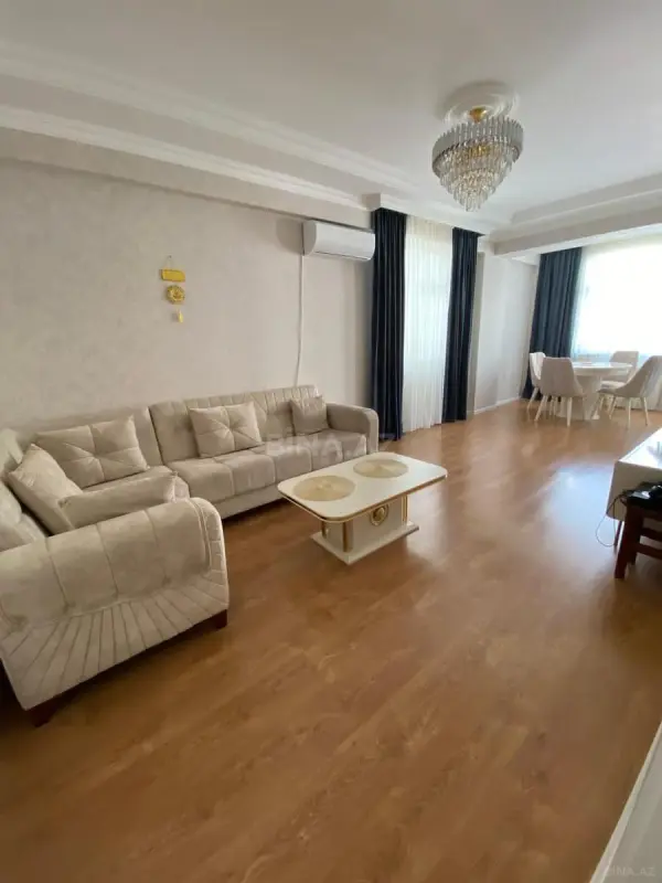 Satılır 3 otaqlı mənzil 80 m²