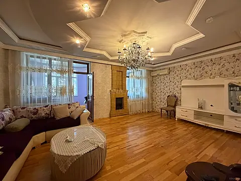 Satılır 4 otaqlı mənzil 120 m² — Bakı, Bakıxanov 4 otaq 120.00 m²