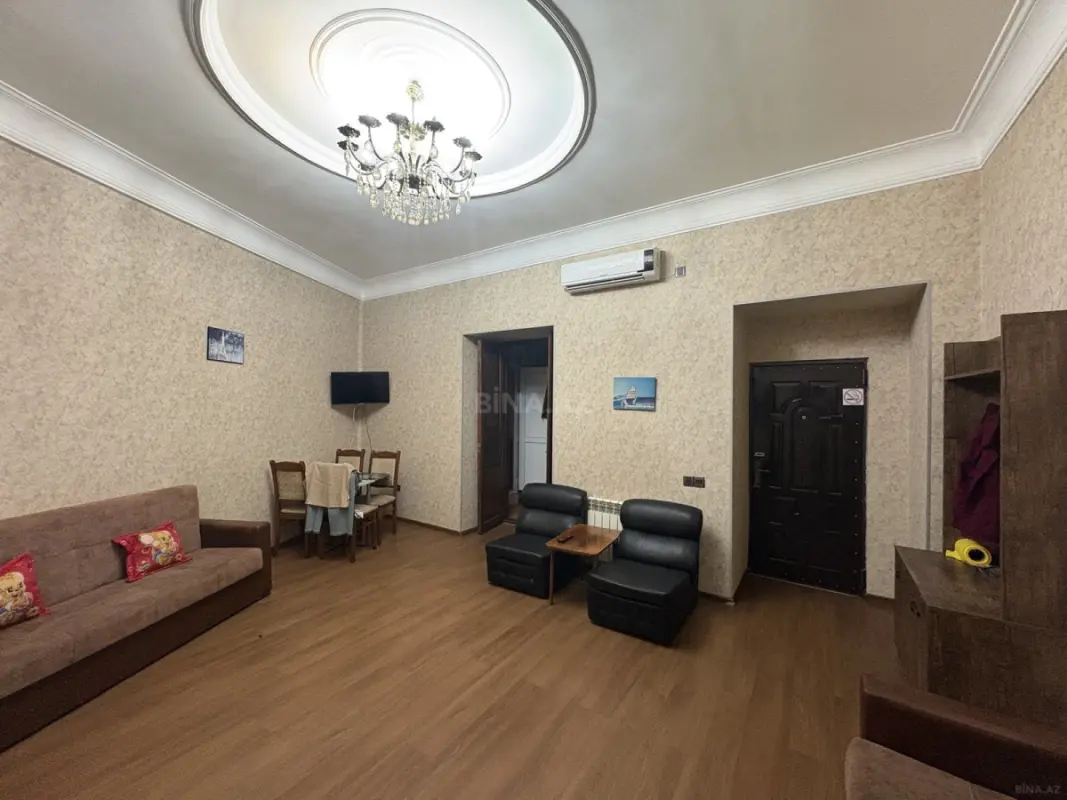 Kirayə verilir 2 otaqlı mənzil 55 m²