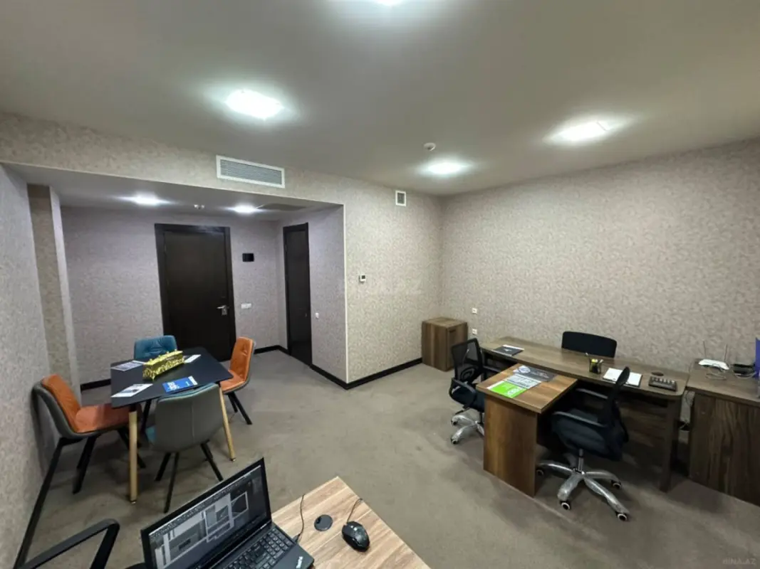 Kirayə verilir 1 otaqlı ofis 30 m²