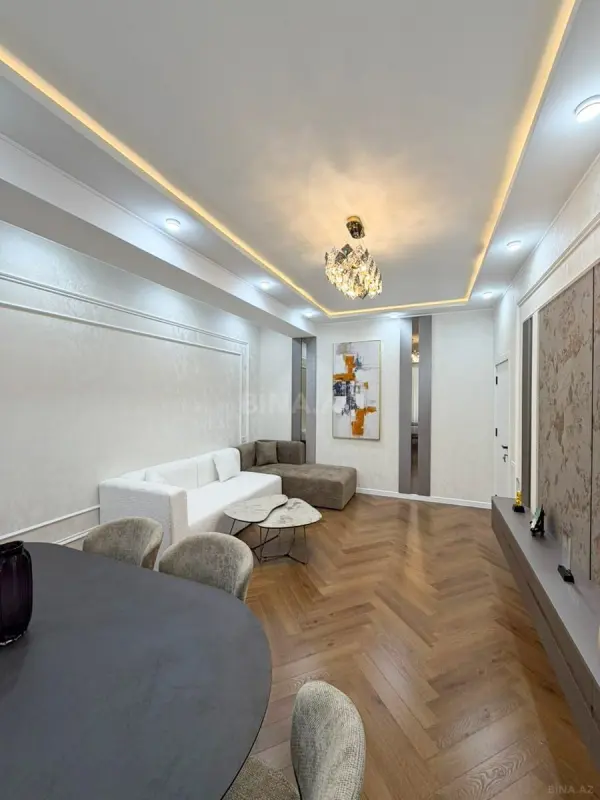 Satılır 2 otaqlı mənzil 86 m²