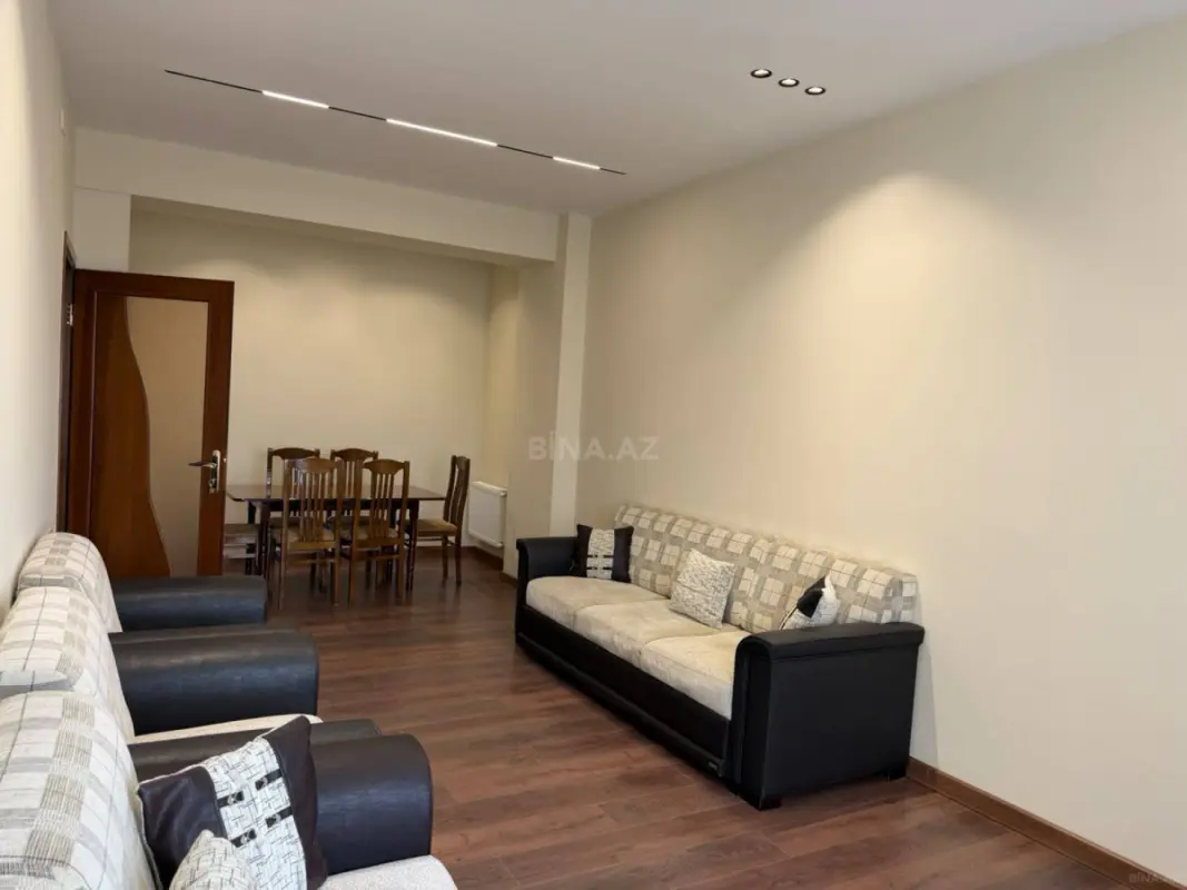 Satılır 3 otaqlı mənzil 120 m²
