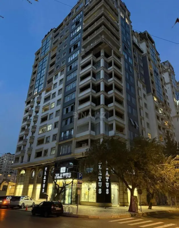 Satılır 2 otaqlı mənzil 74 m²